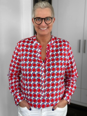 Emily Van den Bergh Bluse mit kurzer Knopfleiste Modell 'Schlupf' (khaki)  online kaufen